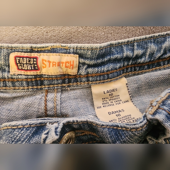 Faded Glory Denim Short Shorts Size 16 - Picture 2 of 3